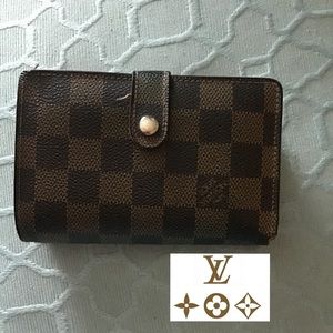 🛍LOUIS VUITTON Damier Ebene Juliette Wallet